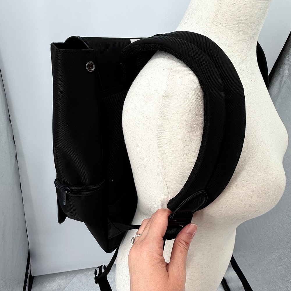 BEIS The Hanging Backpack Black BEIS321094 Travel Laptop Bag NWT - Picture 5 of 7